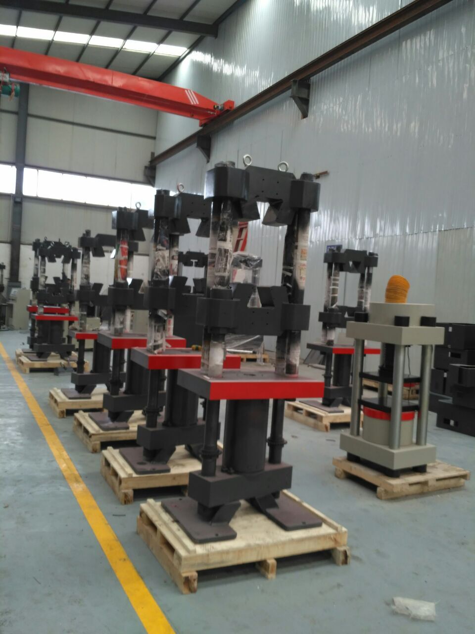 液壓萬能試驗機(jī)