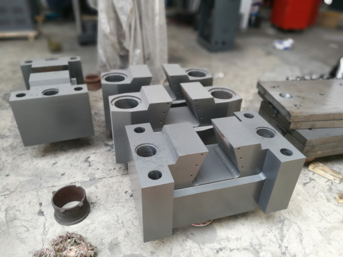 ΢�C(j��)���ƽ��ٲ���ԇ�(y��n)�C(j��)���͹��ϵ��k��