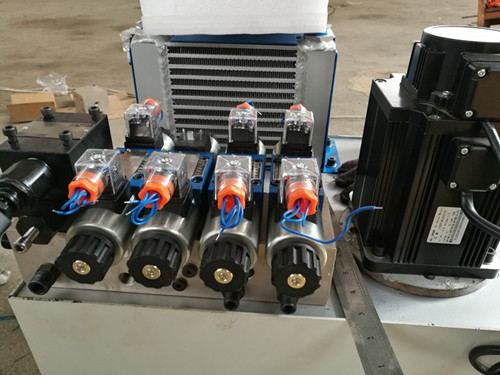 �ŷ�ϵ�y��΢�C�Һ�ŷ��f�ܲ���ԇ�C�е�����